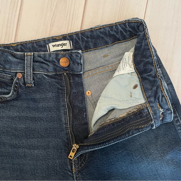 Wrangler Westward 626 High Rise Boot Jeans Women’s 26 30” Inseam Blue Dark Wash - Picture 10 of 16